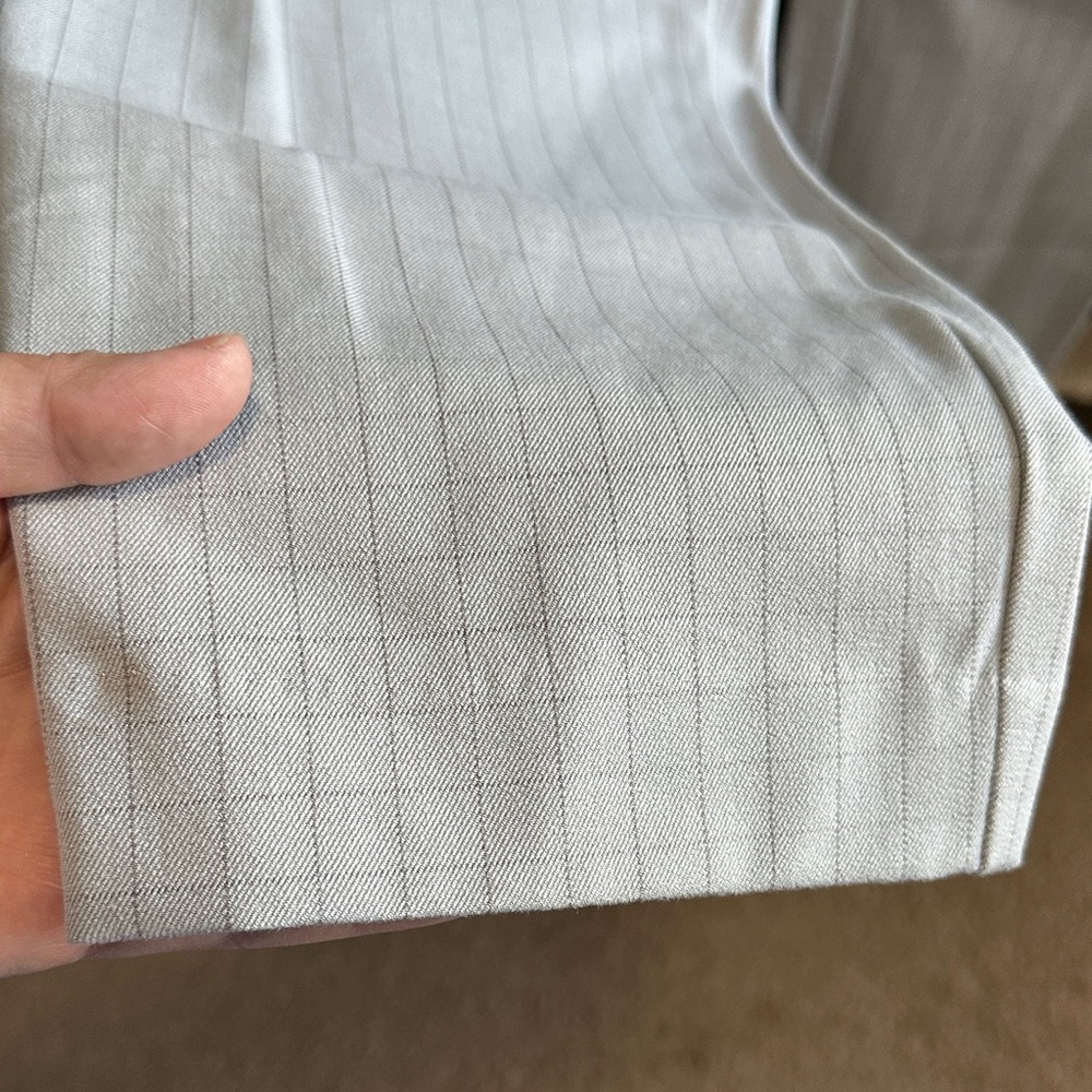 NWOT A New Day Women's Gray Checkered Straight Leg Ankle Pants - Picture 4 of 7